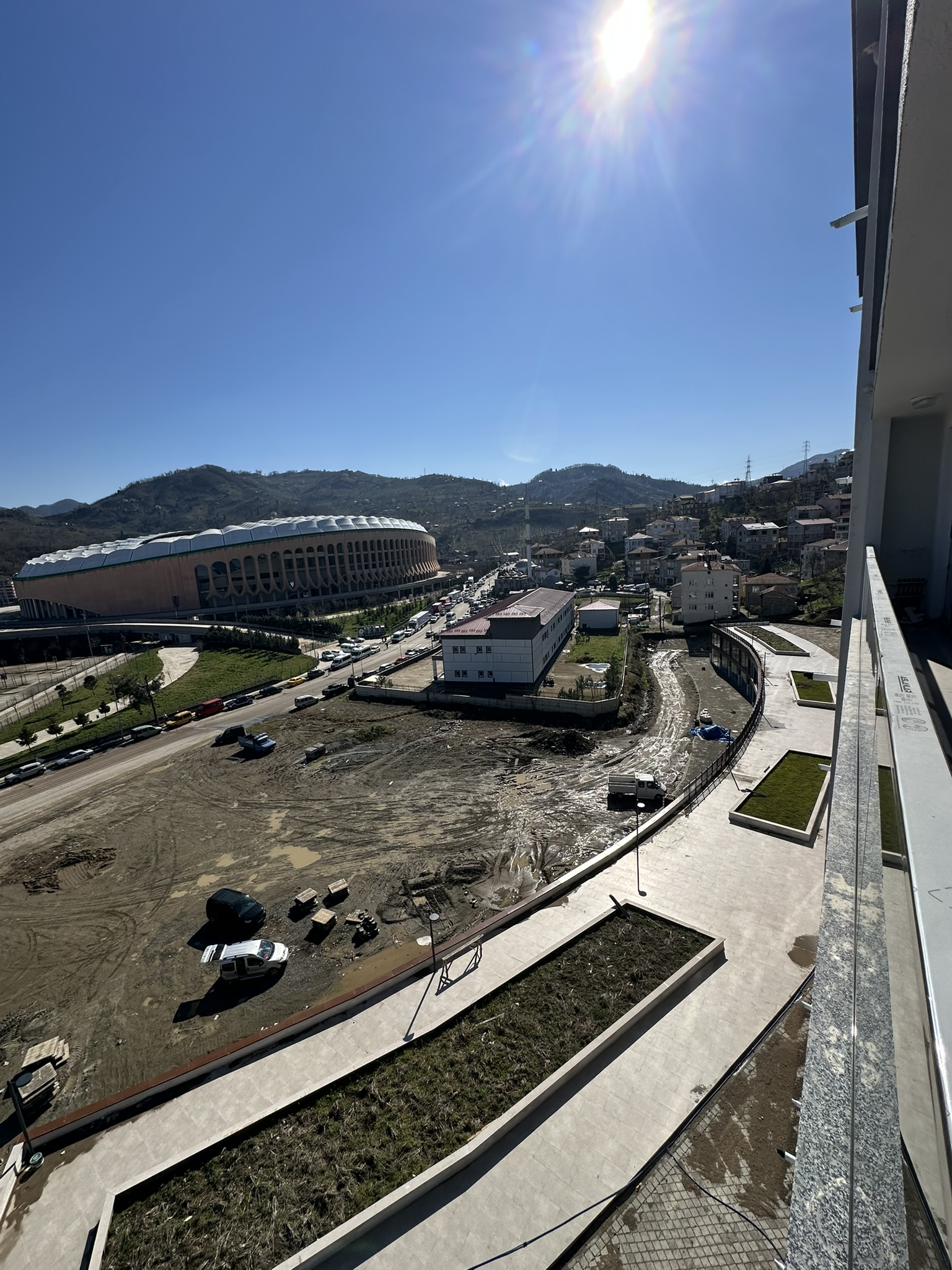 MABEL'DEN AKSU STADIUM CADDE EVLERİNDE GENİŞ FERAH DAİRE 3+1